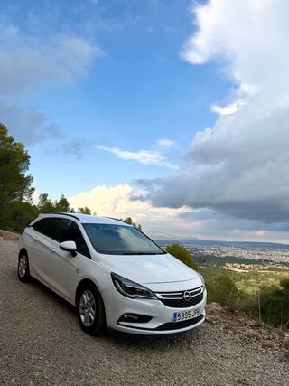 Opel Astra 2016