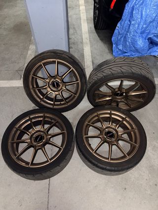Llantas Motec + Neumáticos Advan Neova 4x100