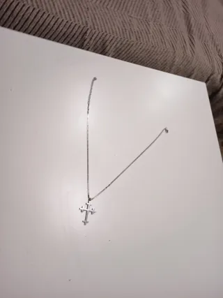 Collar Cruz Plata