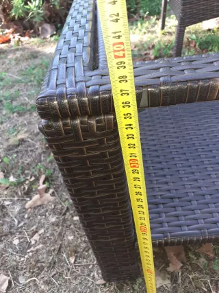 Conjunto ratán exterior mesa y sillón ver leer
