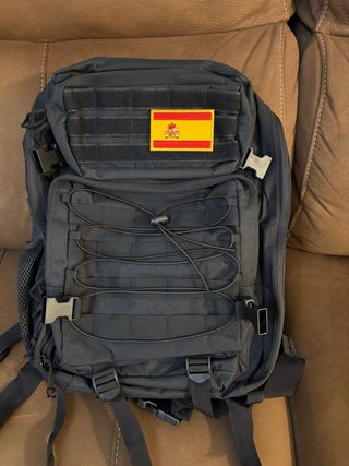 Mochila Táctica Negra con Bandera Española