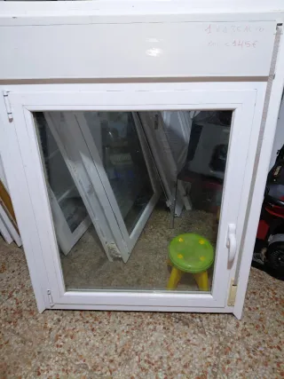 Ventana aluminio 1 x 1.35