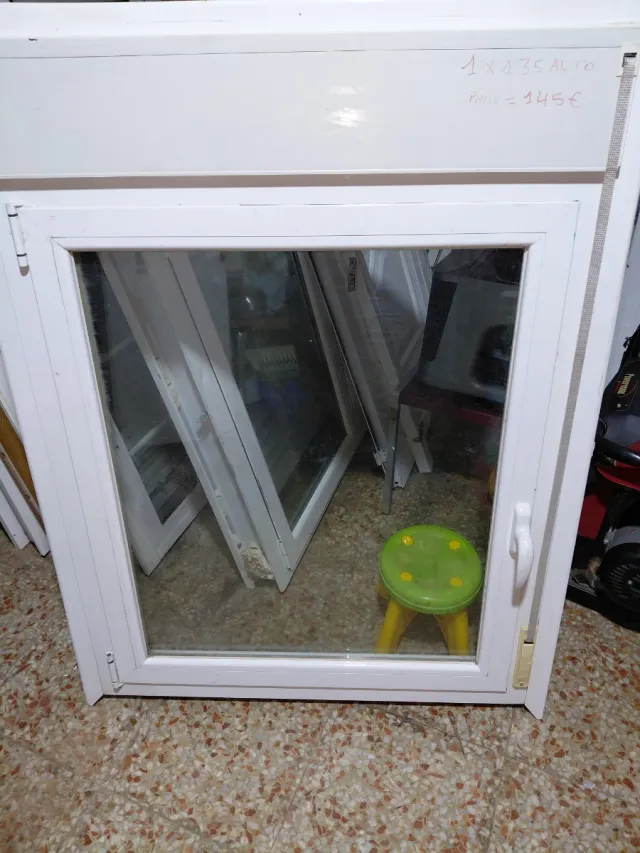 Ventana aluminio 1 x 1.35