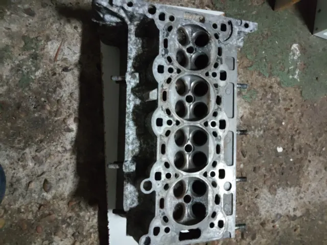 Culata Opel Corsa 1.2 Gasolina