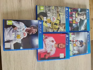 Lote de 5 Juegos FIFA PS4