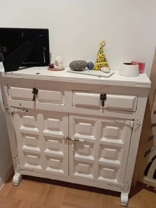 Mueble Castellano Blanco de madera