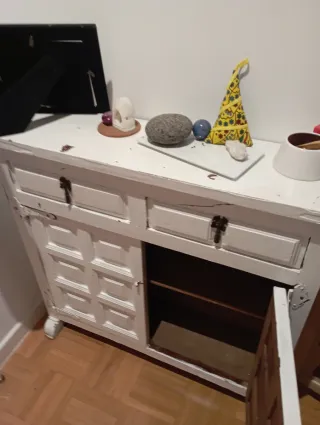 Mueble Castellano Blanco de madera