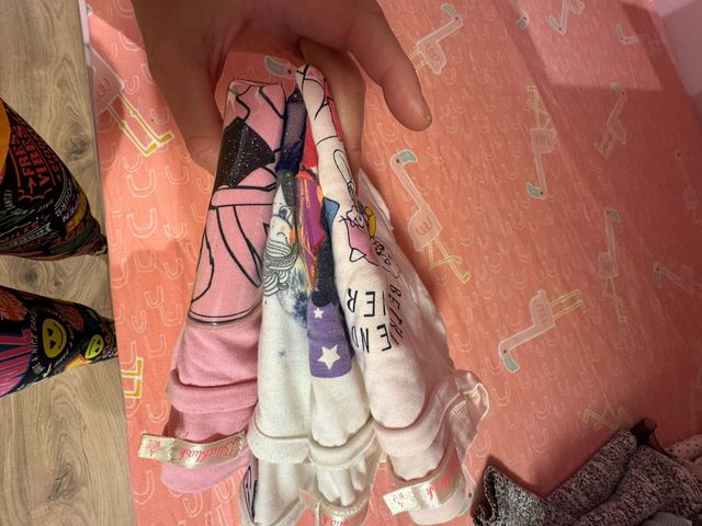 Lote 4 camisetas niña manga larga T.4