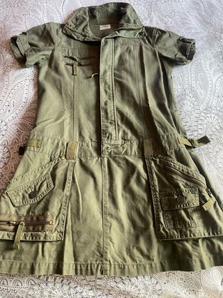 Vestido manga corta, verde militar