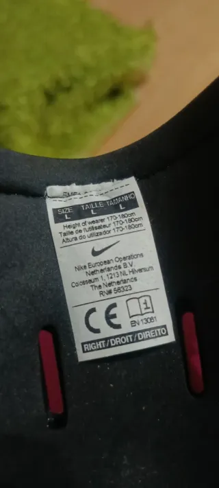 Caneleiras Nike NOVAS nunca usadas