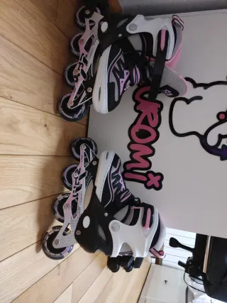 Patines en línea ajustables Talla 30-35(con luces)