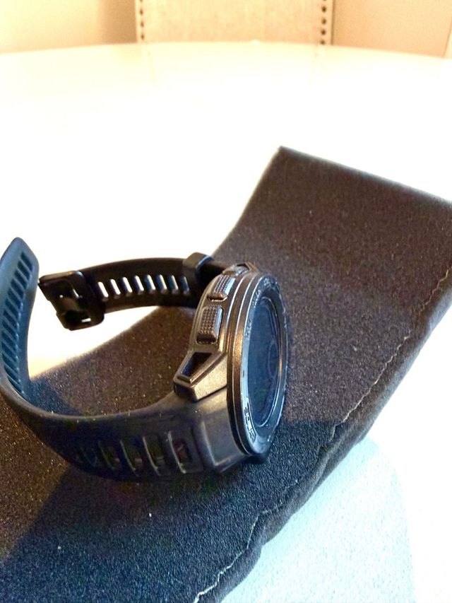 Reloj Garmin Instinct Solar Táctico