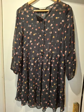 6 Vestidos de mujer variados: Zara, Mango y otros