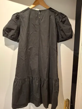 6 Vestidos de mujer variados: Zara, Mango y otros