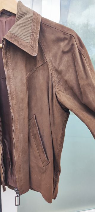 Chaqueta de ante marrón