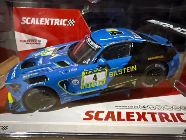 Circuito Scalextric Sprint Track SCX con coches*