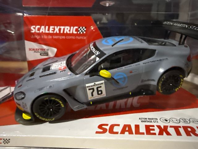 Circuito Scalextric Sprint Track SCX con coches*
