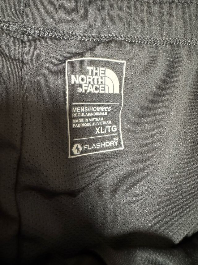 The North Face Pantalón Corto Deportivo XL