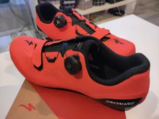 Zapatillas NUEVAS - Specialized Torch 2.0 rojas
