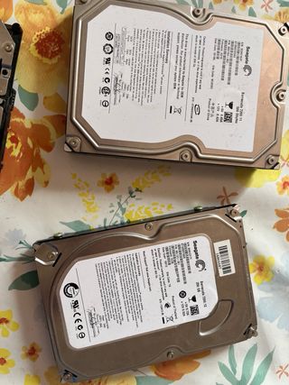 Discos Duros PC Hitachi, Kingston, Seagate