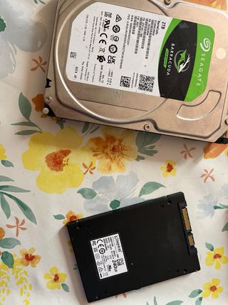 Discos Duros PC Hitachi, Kingston, Seagate