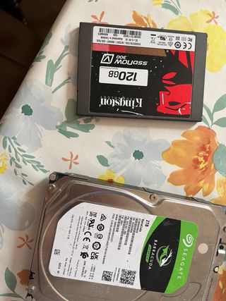 Discos Duros PC Hitachi, Kingston, Seagate
