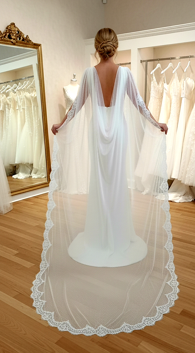 Capa Novia Plumeti y Encaje