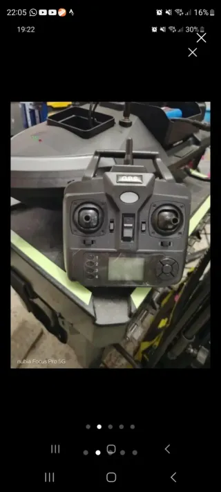 Barco cebador con GPS nuevo
