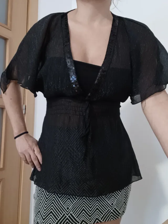 Blusa fiesta negra