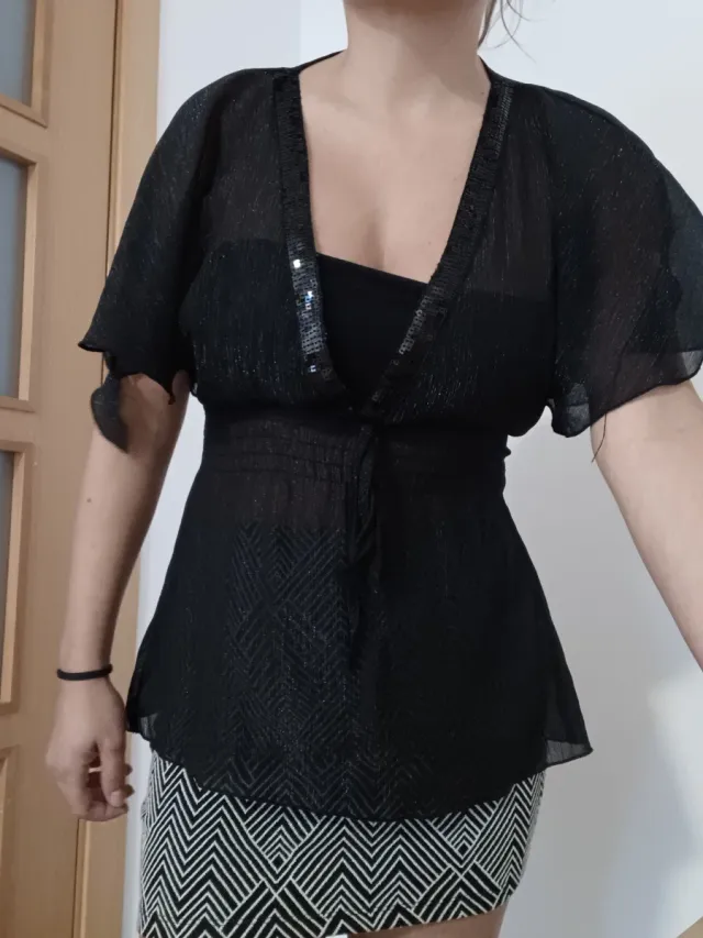Blusa fiesta negra