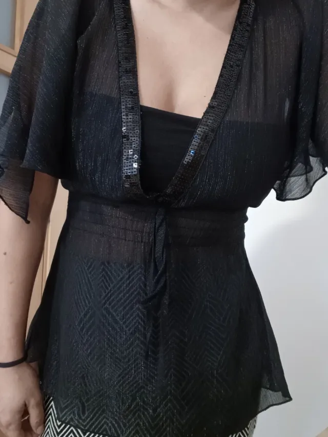 Blusa fiesta negra