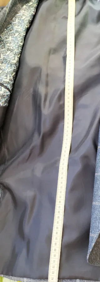A cuadros con faltriquera