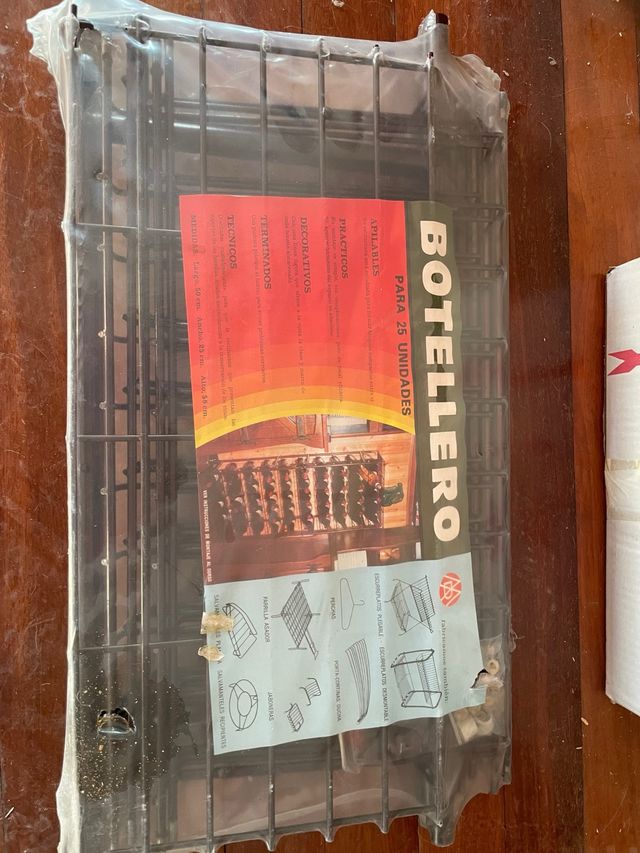 Botellero apilable para 25 botellas