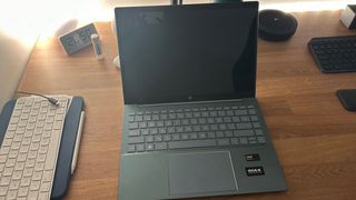 NUEVO!! HP Portatil Pavilion OLED Intel 7 Ultra