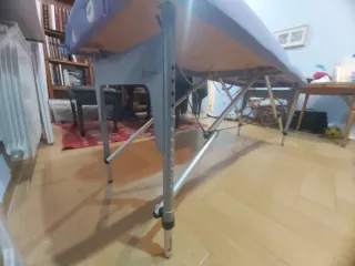 Camilla portátil fisioterapia.