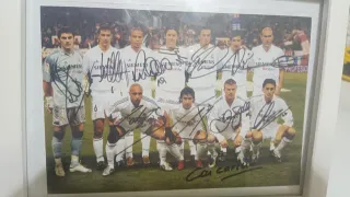 Foto firmada Real Madrid 03-04