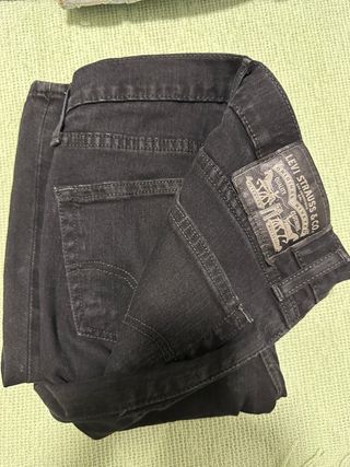 Jeans vaqueros Levis Negro Talla 32 Skinny