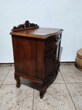 Mesita de noche vintage madera