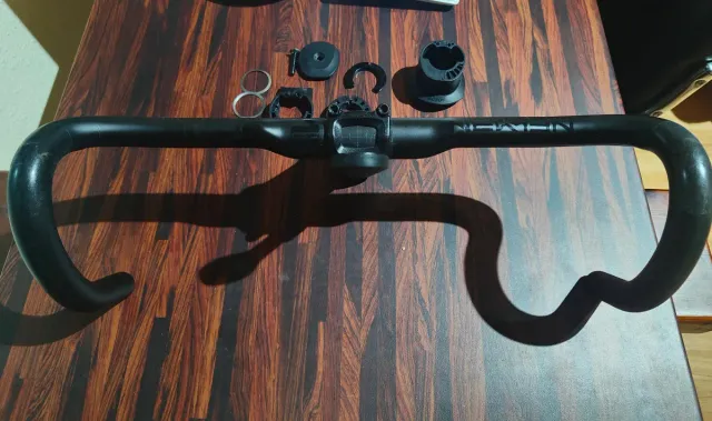 Manillar y potencia Newmen para Cube