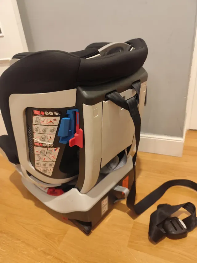 Silla de coche Chicco negra