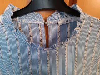 Lote 4 camisas a 2€ cada una, talla L