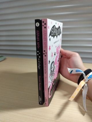 Pack de dos libros de Isadora Moon