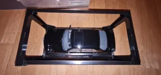 Mercedes 560 SEL 1:18 Norev Dealer Edition