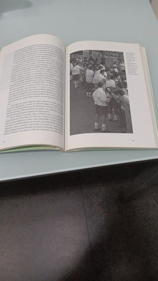 60 historias de futbol vividas por periodistas-Alf