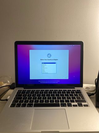 MacBook Pro 13” 2015 i5 / 8GB / 121GB SSD