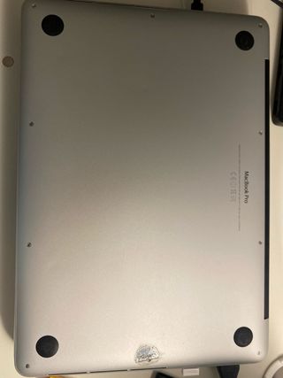 MacBook Pro 13” 2015 i5 / 8GB / 121GB SSD