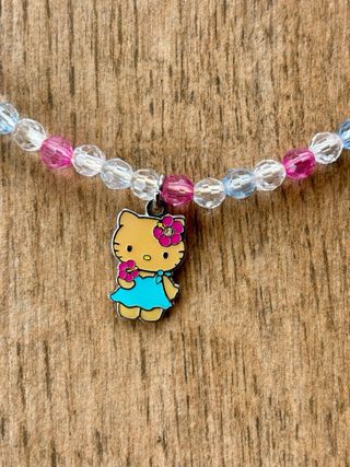 SET DE 2 COLLARES + 1 ANILLO “ HELLO KITTY”