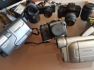 Lotto Fotocamere Reflex e Videocamere Vintage