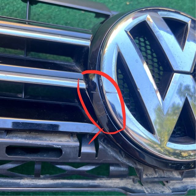 Rejilla Delantera VW Caddy