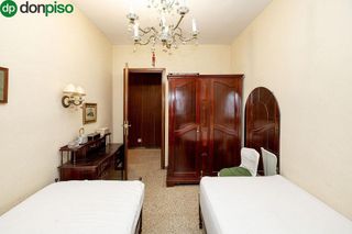 Piso en venta en Camino de Ronda - Rosaleda en Granada